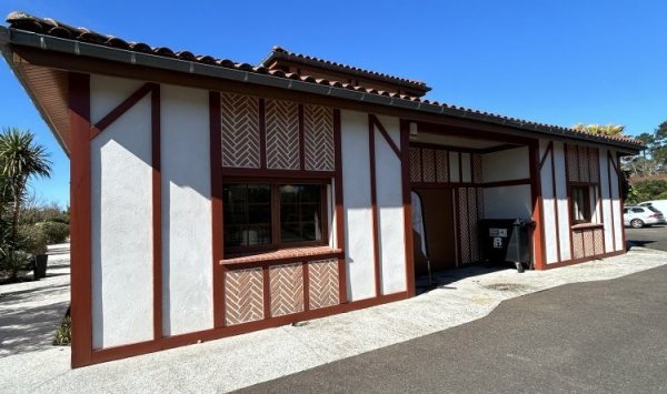 Rénovation de bâtiment en colombage à Parentis-en-Born